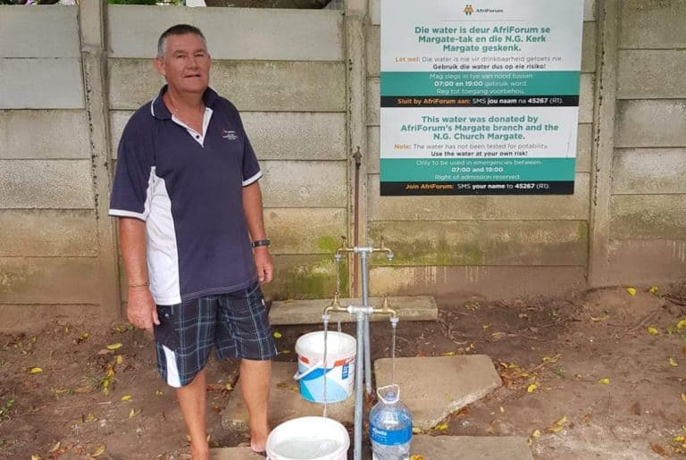 AfriForum’s Margate branch supplies water to community