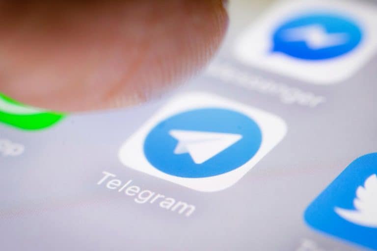 Oos-Moot-tak en -buurtwag ontwikkel funksie op Telegram-toep om gemeenskap by te staan